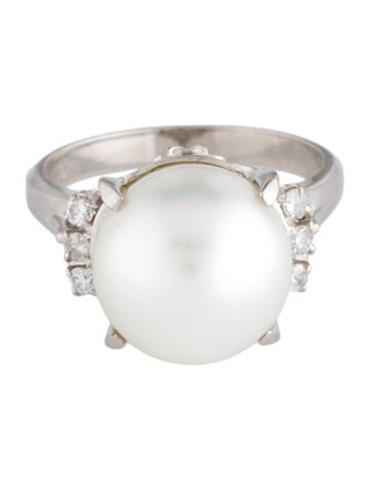 Ring Platinum Pearl & Diamond Cocktail Ring