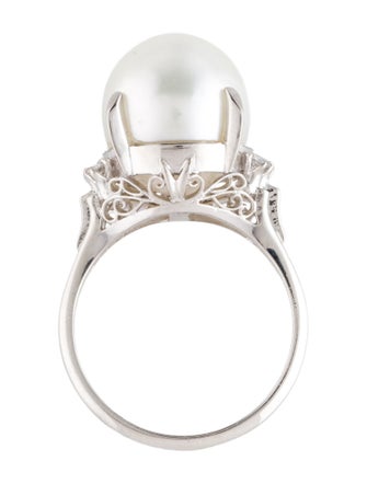 Ring Platinum Pearl & Diamond Cocktail Ring