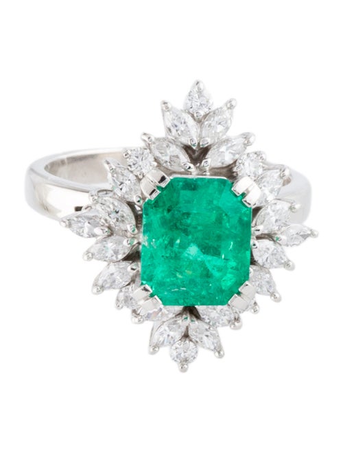 Ring Platinum 1.90ct Emerald & Diamond Cocktail Ring