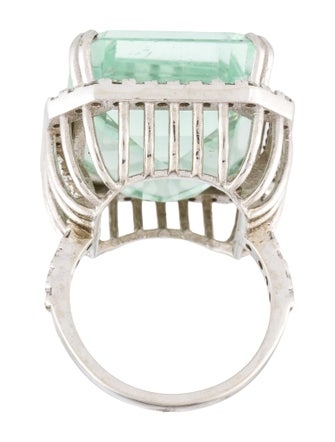 Ring 18K 28.50ct Green Beryl & Diamond Cocktail Ring
