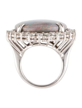 Ring 18K 31.90ct Opal & Diamond Cocktail Ring
