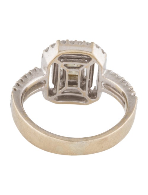 Ring 18K Diamond Cocktail Ring