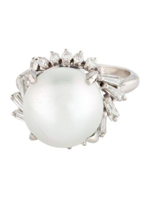 Ring Platinum Pearl & Diamond Cocktail Ring