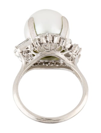 Ring Platinum Pearl & Diamond Cocktail Ring