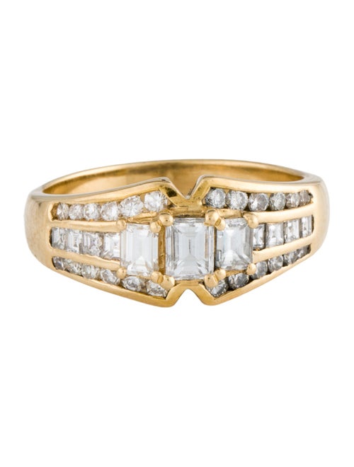 Ring 18K Diamond Cocktail Ring