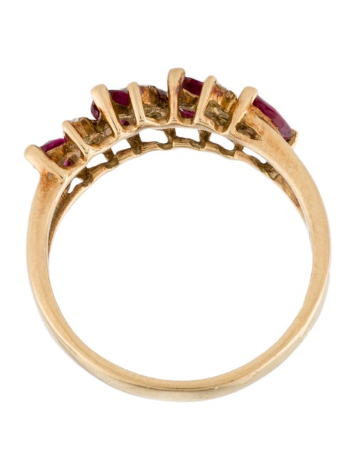 Ring 18K Ruby & Diamond Ring