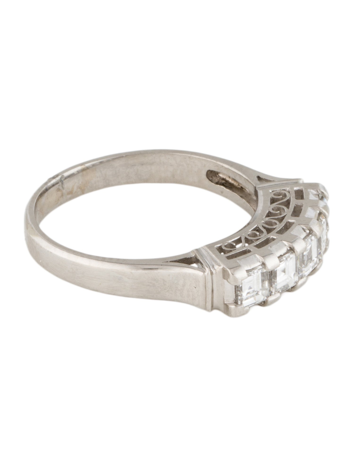Ring Platinum Diamond Band