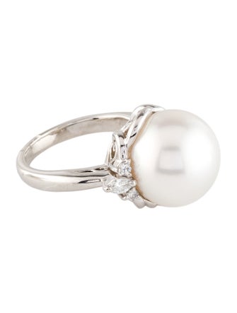 Ring Platinum Pearl & Diamond Cocktail Ring
