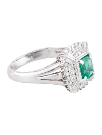 Ring Platinum Emerald & Diamond Cocktail Ring