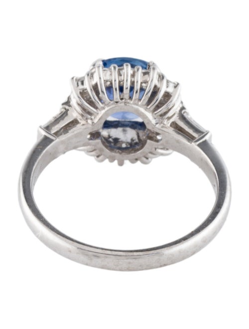 Ring Platinum 1.72ct Sri Lankan & Diamond Cocktail Ring