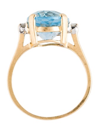 Ring 14K 7.90ct Topaz & Diamond Cocktail Ring