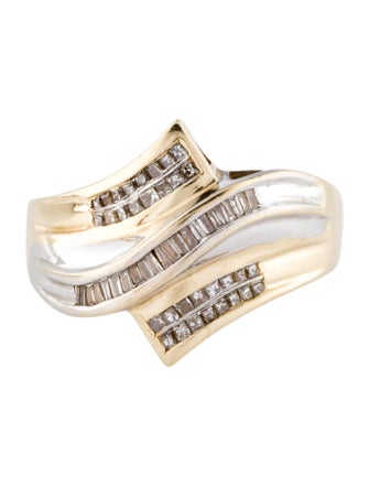 Ring 10K Diamond Cocktail Ring