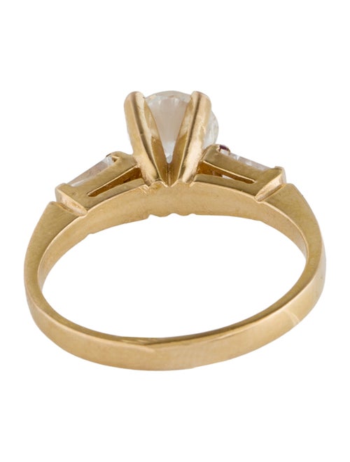 Ring 18K Diamond Engagement Ring