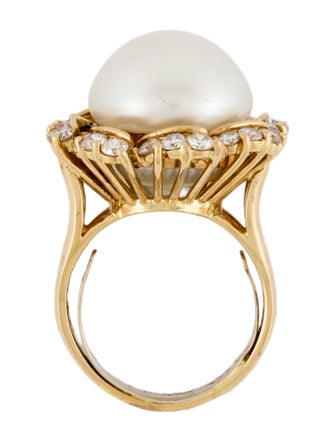 Ring 18K Pearl & Diamond Cocktail Ring