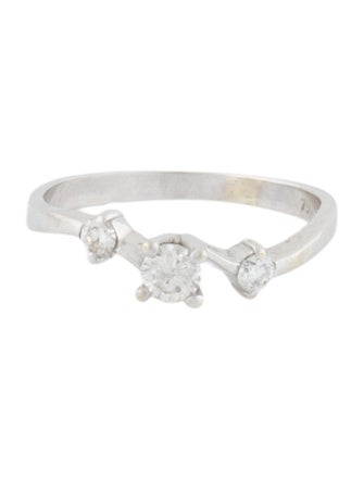 Ring 18K Diamond Three-Stone Engagement Ring