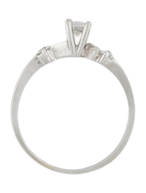 Ring 18K Diamond Three-Stone Engagement Ring