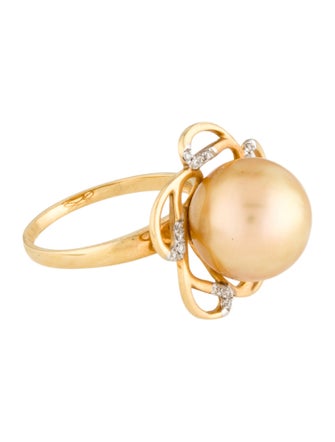 Ring 18K Pearl & Diamond Cocktail Ring