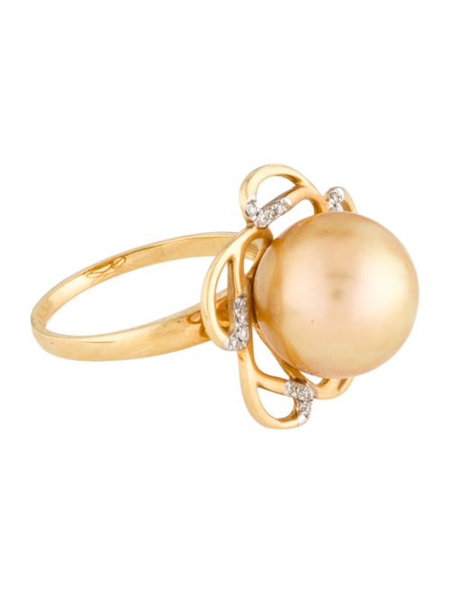 Ring 18K Pearl & Diamond Cocktail Ring
