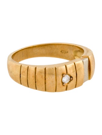 Ring 18K Diamond Carved Band