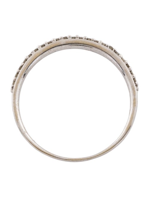 Ring 10K Diamond Band