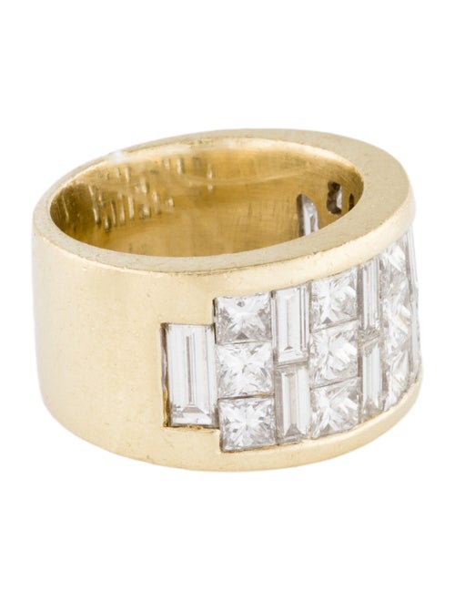 Ring 18K 5.38ctw Diamond Band