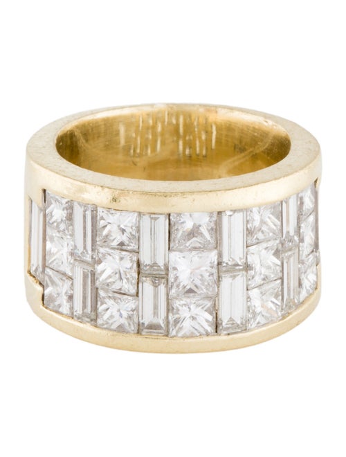 Ring 18K 5.38ctw Diamond Band