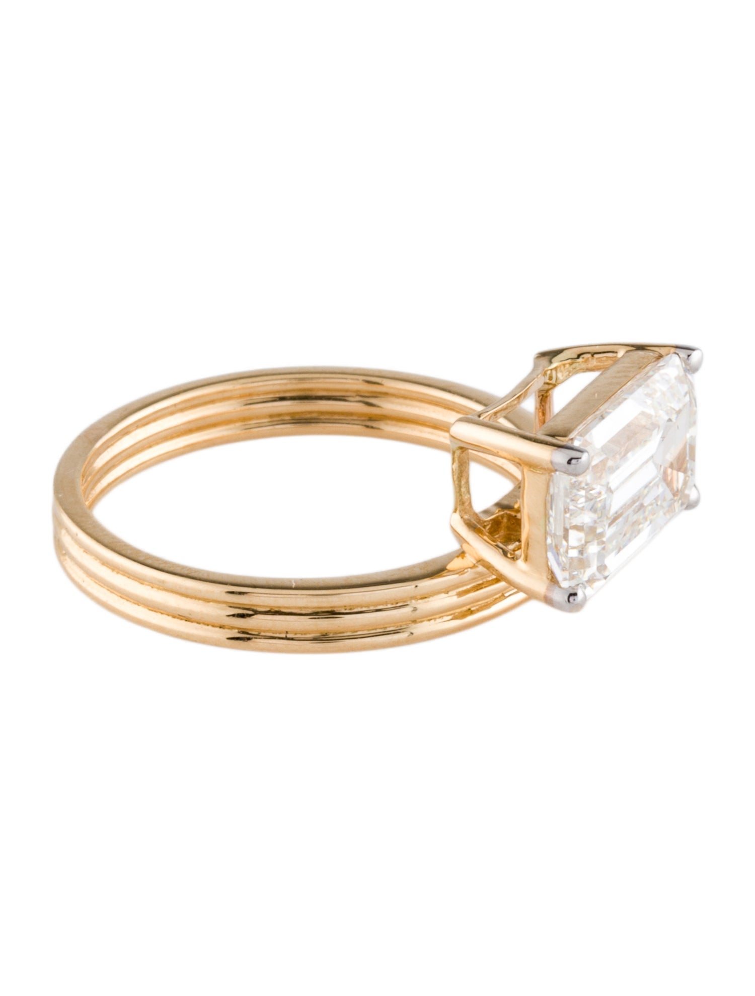 Ring 18K 3.09ct Lab-grown Diamond Cocktail Ring