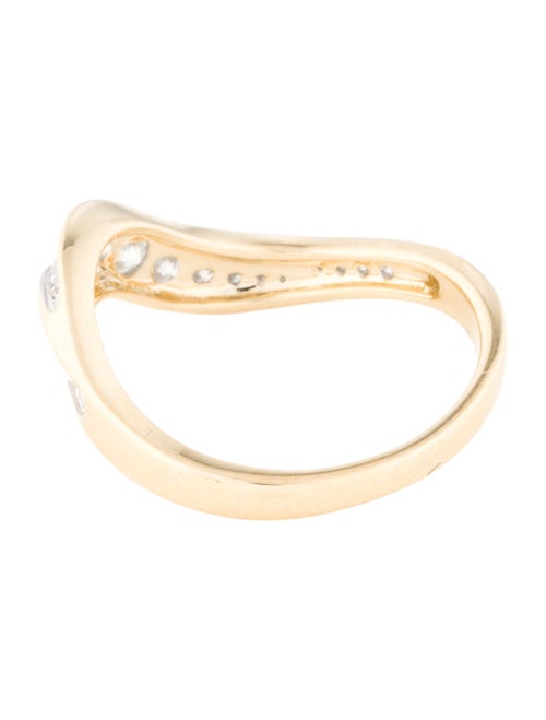 Ring 14K Diamond Curved Band