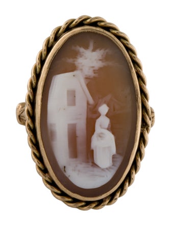 Ring 10K Shell Cameo Cocktail Ring