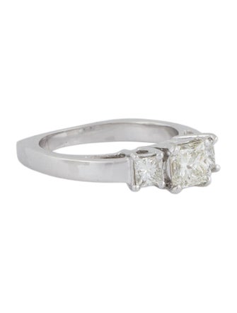 Ring 1.15ctw Three-Stone Diamond Engagement Ring