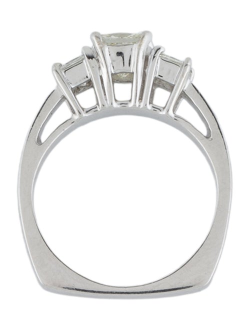 Ring 1.15ctw Three-Stone Diamond Engagement Ring