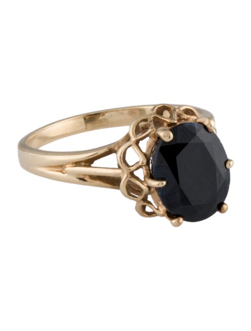 Ring 10K 3.17ct Sapphire Cocktail Ring