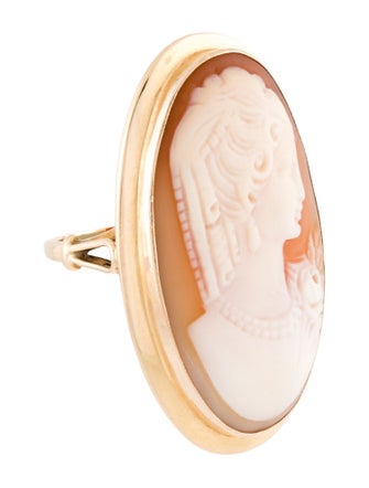Ring Shell Cameo Ring