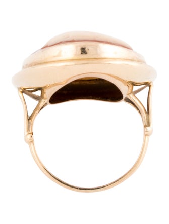 Ring Shell Cameo Ring