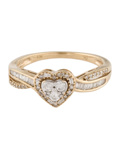 Ring 10K Diamond Cocktail Ring