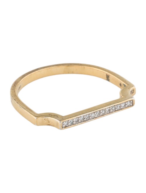 Ring 10K Diamond Ring