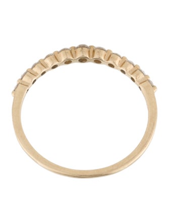 Ring 14K Graduated Diamond Ring