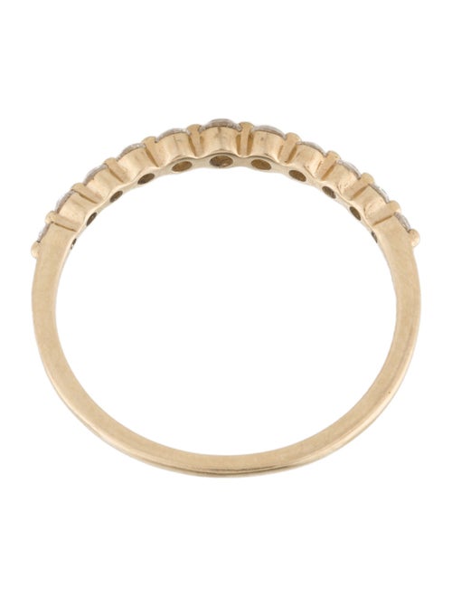 Ring 14K Graduated Diamond Ring