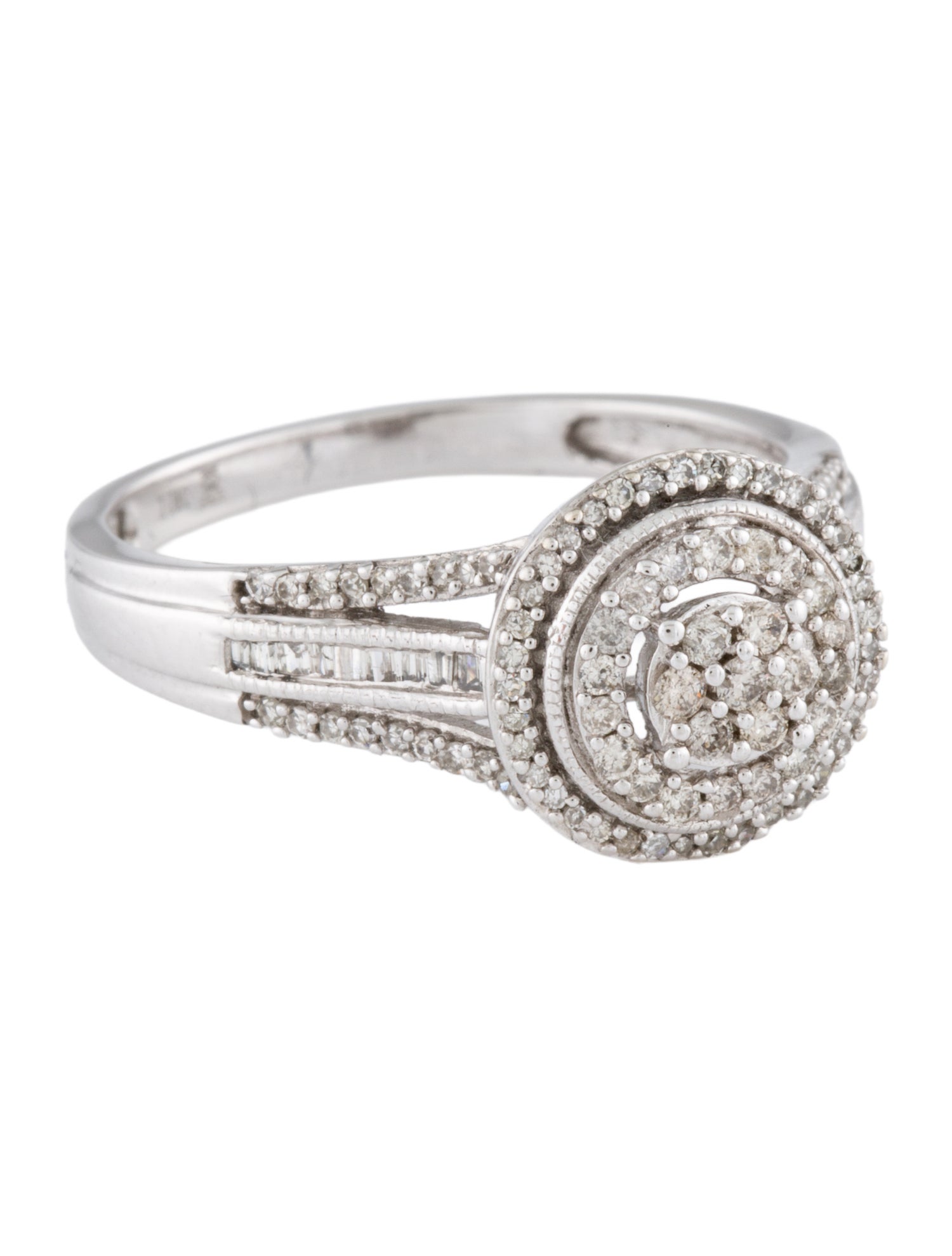 Ring 10K Diamond Cocktail