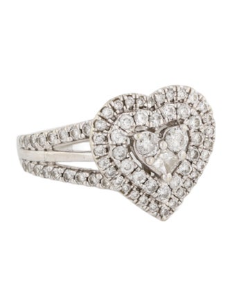 Ring 10K Diamond Heart Cocktail Ring