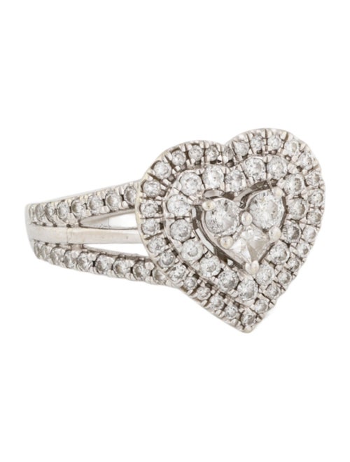 Ring 10K Diamond Heart Cocktail Ring