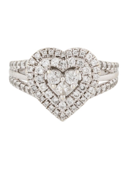 Ring 10K Diamond Heart Cocktail Ring