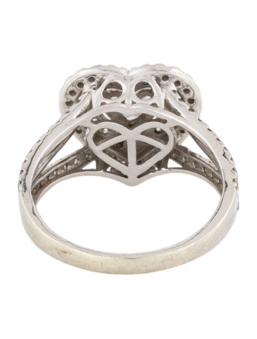 Ring 10K Diamond Heart Cocktail Ring
