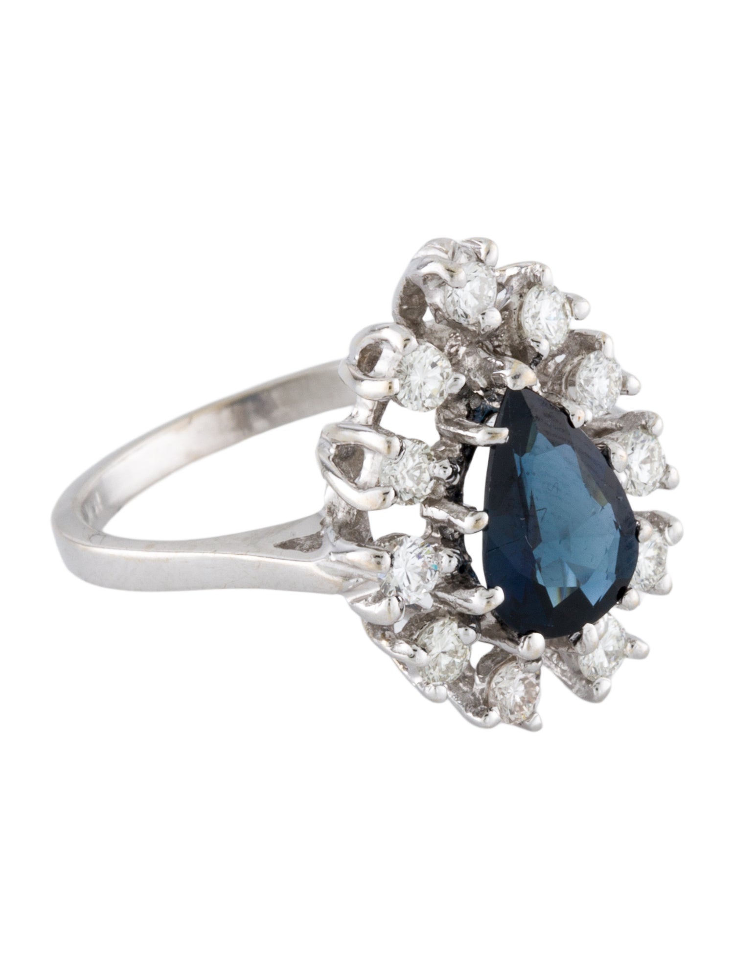 Ring 18K 1.18ct Sapphire & Diamond Cocktail