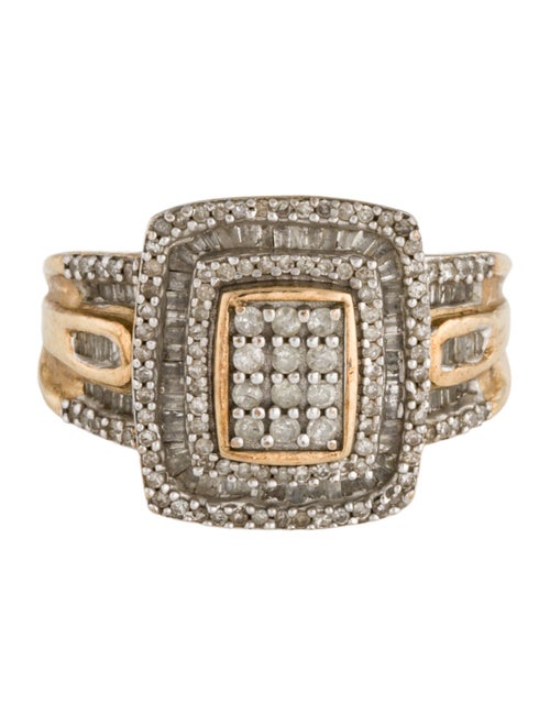 Ring 10K Diamond Cocktail Ring