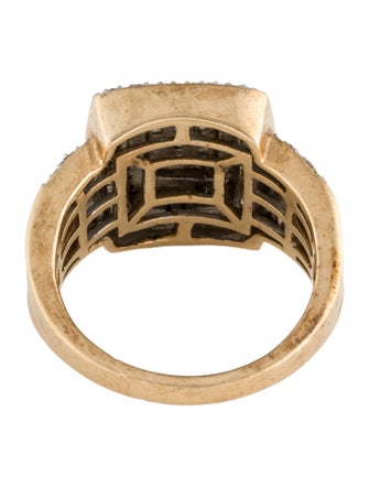 Ring 10K Diamond Cocktail Ring