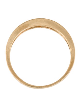 Ring 10K Diamond Band