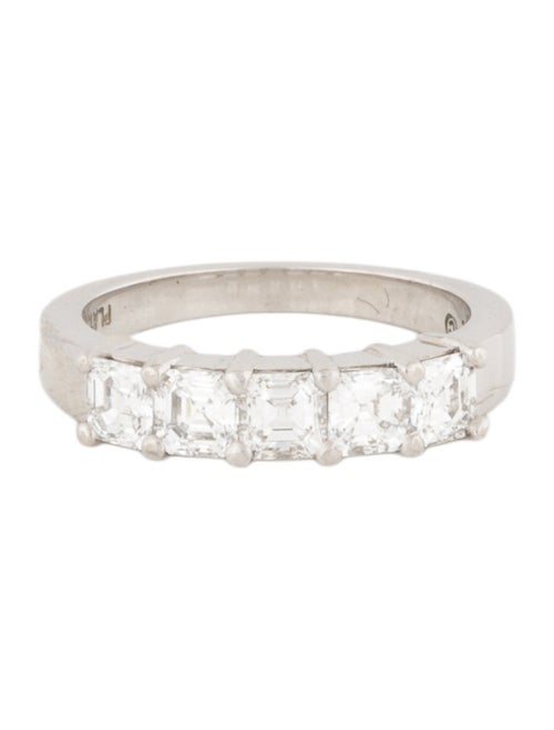 Ring Platinum 1.32ctw Diamond Band