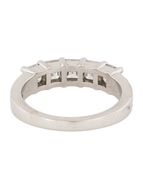 Ring Platinum 1.32ctw Diamond Band