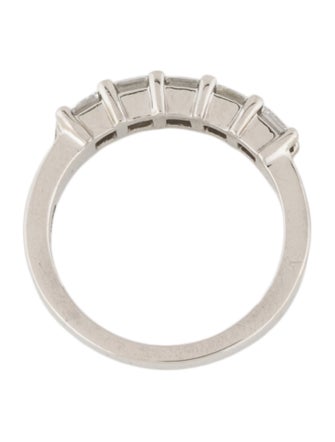Ring Platinum 1.32ctw Diamond Band